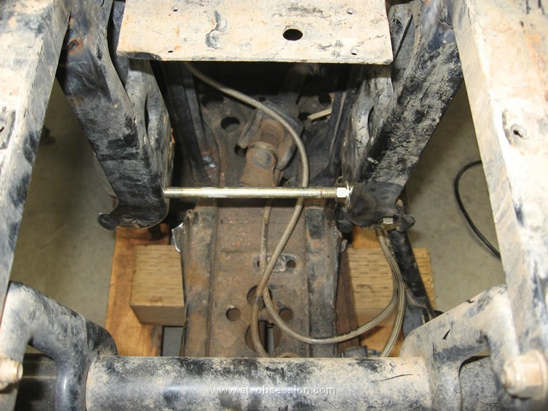 20. The right side is tacked, and we measure 6 times and put a bolt to hold the gap..jpg