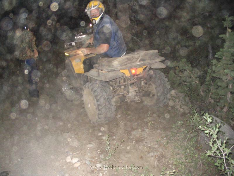 03. Dust spray as Larry powers out..was the road that narrow..jpg