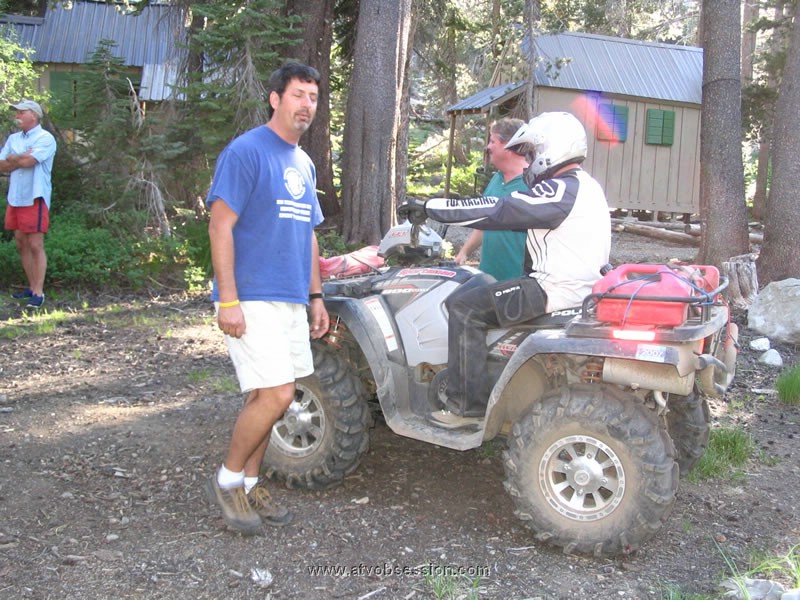 100. Steve pulls out on our fatefull journey back..jpg