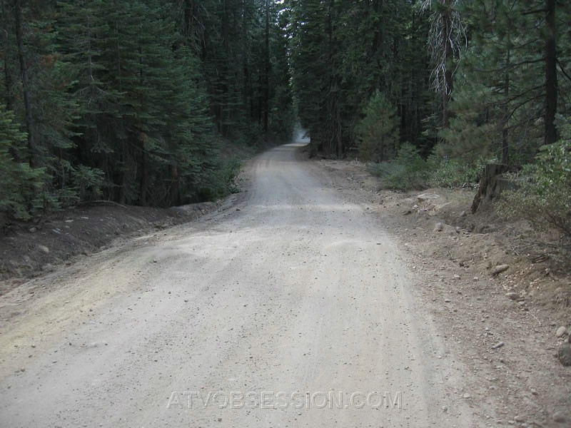 078. There's the dust cloud up ahead..gotta stay back..jpg