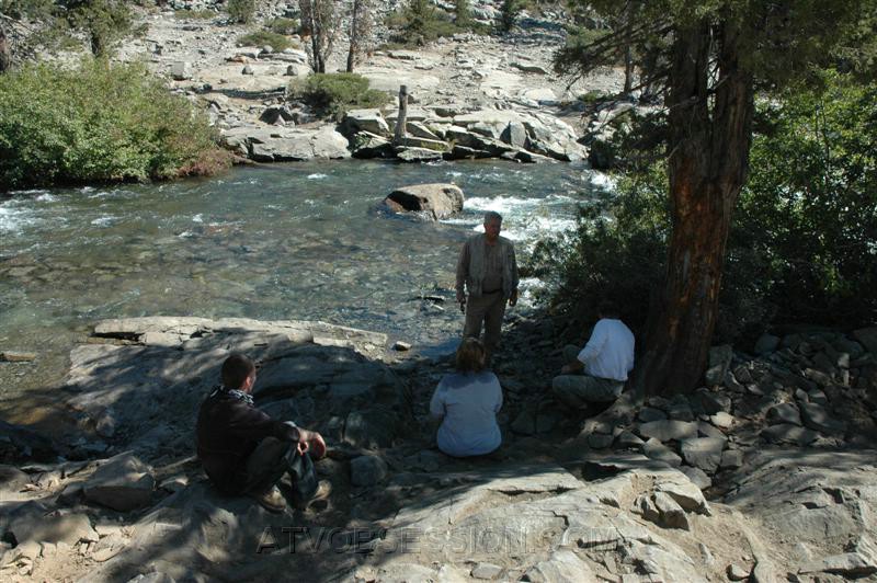 23. A quick break in the shade..jpg