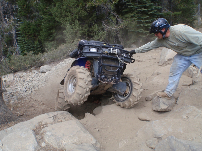 047. Jack gets a hand from Larry..jpg