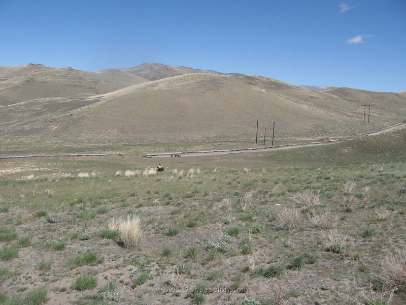 033. Bill follows me...as we try to find this mine...but it was another half mile away..we give up..jpg