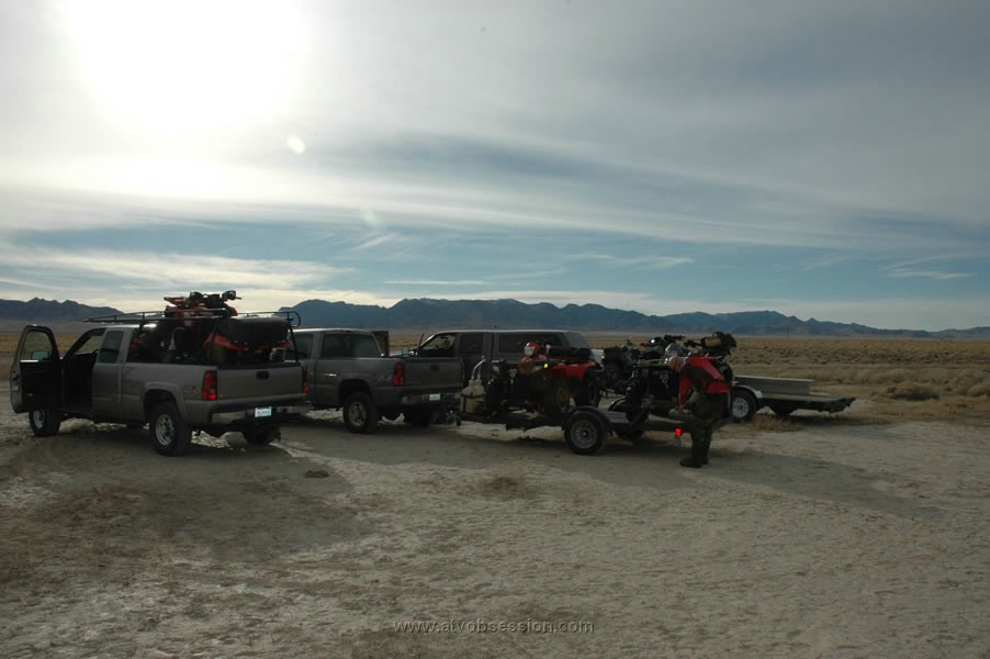 026. Ken gets his quads off the trailer..jpg