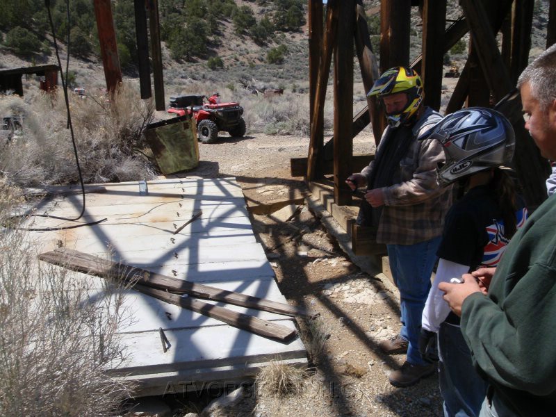 075. The shaft was sealed..jpg